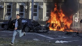 FOTO: Ukraina Remuk Diamuk 84 Rudal Rusia