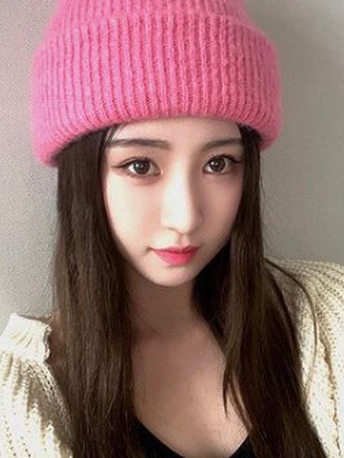 Tahun 2017, Taeryeong kembali mengikuti survival show MixNine sebagai trainee dari ONO Entertainment. Ia juga menjadi salah satu trainee ONO yang masuk line up girl group baru, namun lagi-lagi grup tersebut batal debut./ foto: instagram.com/lim._.taeryeong