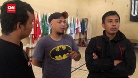 VIDEO: Aremania Minta Polri Coba Efek Gas Air Mata Di Ruang Tertutup
