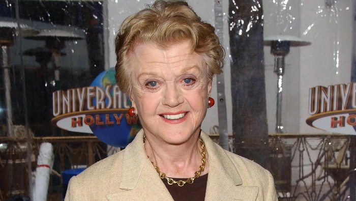 Pengisi Suara di Serial Beauty and The Beast, Aktris Angela Lansbury Meninggal di Usia 96 Tahun