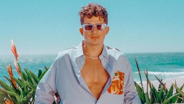 img-title Charlie Puth Bikin Heboh Jelang Konser di Korea Usai Ungkap Hal Ini