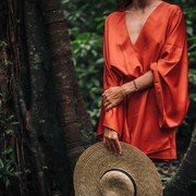 5 Bahan yang Perlu Dihindari Pemakaiannya Saat Musim Hujan