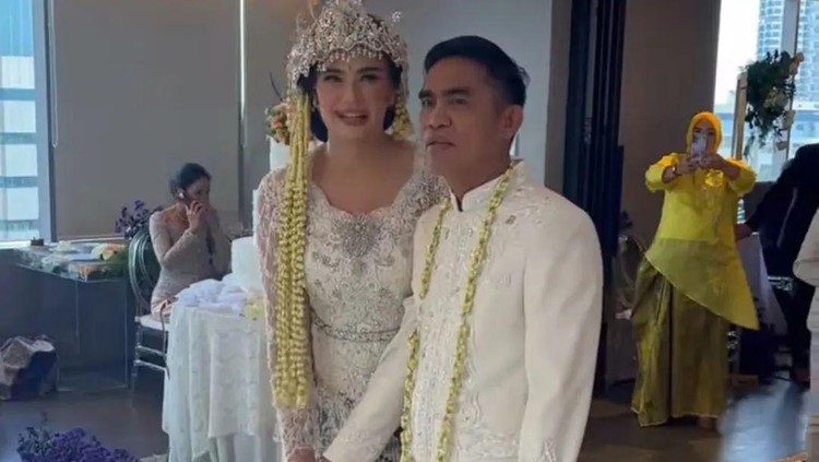 Idham Mase dan Catherine Wilson