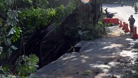 Jalur Bogor-Sukabumi Ditutup Total Imbas Jembatan Cikereteg Amblas