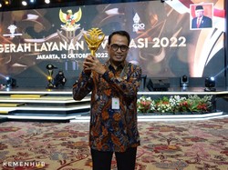 Kemenhub Peringkat Terbaik Pertama di Anugerah Layanan Investasi 2022