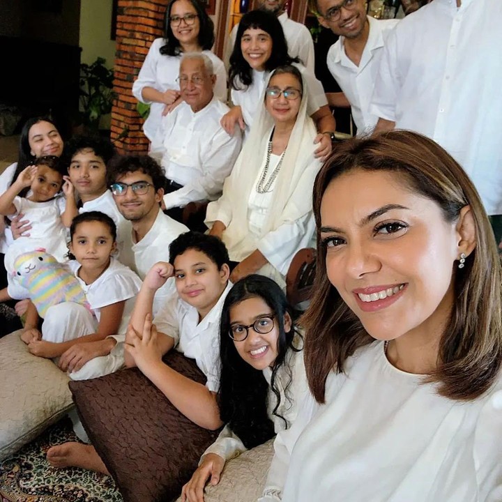 <p>Happy wedding anniversary Najwa Shihab dan Ibrahim Sjarief Assegaf. Kita doakan semoga rumah tangga pasangan ini selalu dilimpahi kebahagiaan dan langgeng selalu, ya. (Foto: Instagram @najwashihab)</p>