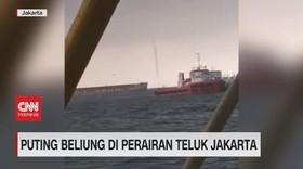 VIDEO: Puting Beliung di Perairan Teluk Jakarta
