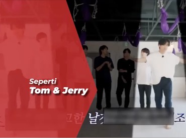 Pecicilan Main Flying Yoga, V BTS Kena Tendang Kaki Jimin