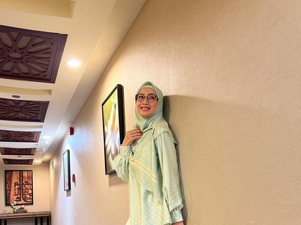 7 Potret Rumah Masa Kecil Desy Ratnasari yang Penuh Kenangan