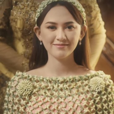 Lirik Lagu Ego - Happy Asmara