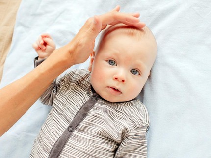 7 Rekomendasi Hair Lotion Bayi, Cek Kandungan dan Harganya