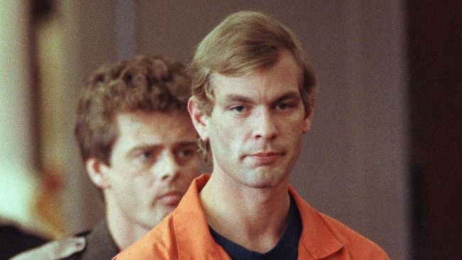 Berikut 10 adegan dalam serial Dahmer yang benar-benar diangkat dari kejadian di dunia nyata. 