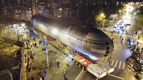 FOTO: Kapal Selam Raksasa Era Uni Soviet Diubah Jadi Museum