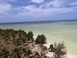 Indahnya Pantai Perawan di Perbatasan RI-Australia, Cocok buat Healing