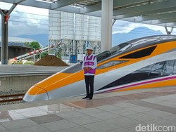 Jawaban Jokowi soal Kabar Xi Jinping Ikut Uji Coba KCJB