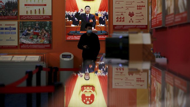 Mengulas proses dalam Kongres Partai Komunis China dalam memilih pengurus hingga penentuan Presiden Negara Tirai Bambu.