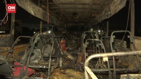 VIDEO: 18 Orang Tewas Saat Bus Terbakar Akibat Korsleting Listrik