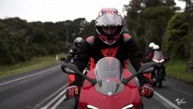 VIDEO: Aksi Burnout Miller Jelang MotoGP Australia 2022