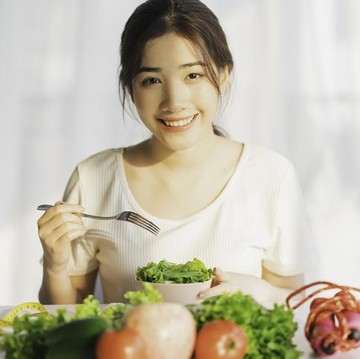 Nggak Bikin Sengsara, 15 Menu Diet Sehat dan Enak Ini Bantu Kamu Dapatkan Tubuh Ideal!
