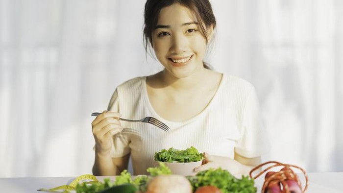 Nggak Bikin Sengsara, 15 Menu Diet Sehat dan Enak Ini Bantu Kamu Dapatkan Tubuh Ideal! Nggak Bikin Sengsara, 15 Menu Diet Sehat dan Enak Ini Bantu Kamu Dapatkan Tubuh Ideal!