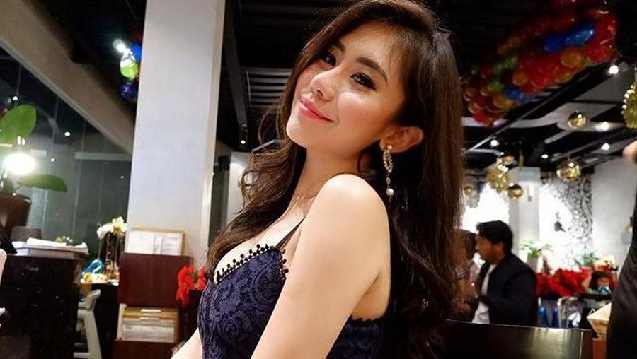Ayu Thalia