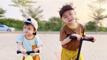 ADIK DAN KOKO