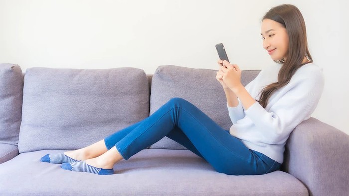 Orang Tua yang Gemar Foto Pakai Beauty Filter Ternyata Berisiko Bawa Pengaruh Buruk Bagi Kesehatan Mental Anak