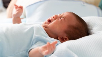 CARA AGAR BAYI BARU LAHIR JARANG REWEL