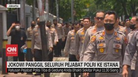 VIDEO: Jokowi Panggil Seluruh Pejabat Polri ke Istana