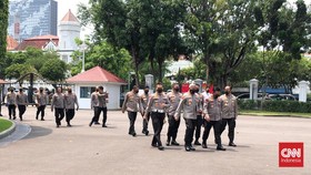 Momen Jokowi Panggil Pati Polri Diwarnai Kabar Irjen Teddy Ditangkap