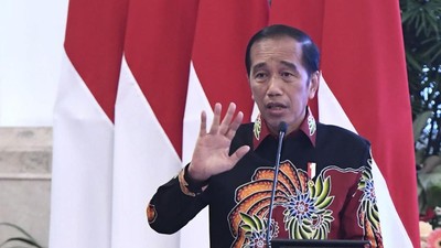 Jokowi Ingatkan Menteri: Salah Buat Kebijakan Bisa Berdarah-darah