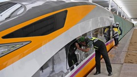 Indonesia-China Beda Hitungan soal Biaya Bengkak Proyek Kereta Cepat
