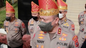 Irjen Teddy Minahasa Diperiksa Kasus Narkoba dan Etik Hari Ini