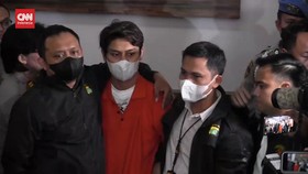 VIDEO: Rizky Billar Tetap Ditahan Meski Lesti Cabut Laporan