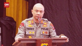 VIDEO: Irjen Teddy Minahasa Ditetapkan Tersangka Pengedaran Narkoba