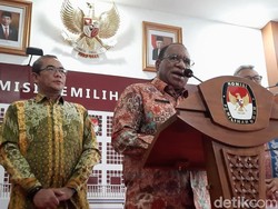 Kemendagri Serahkan 275 Juta Data Kependudukan ke KPU untuk Pemilu 2024