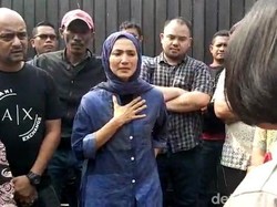 Wanda Hamidah Siap Perjuangkan Rumahnya sampai Pengadilan