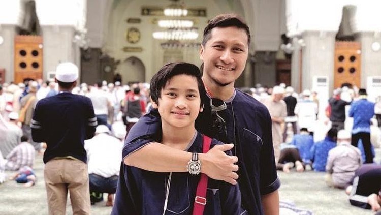arie untung dan anak
