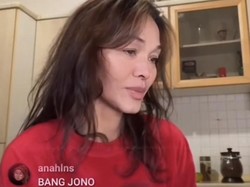 Sosok Bunda Corla yang Viral gegara Heboh Joget Dangdutan