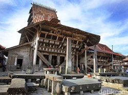 Mengenal Tiga Rumah Tradisional di Pulau Nias, Perbedaan dan Filosofinya