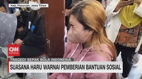 VIDEO: Suasana Haru Warnai Pemberian Bantuan Sosial