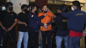 FOTO: Penangkapan Bandar Besar Judi Online yang Sempat Buron