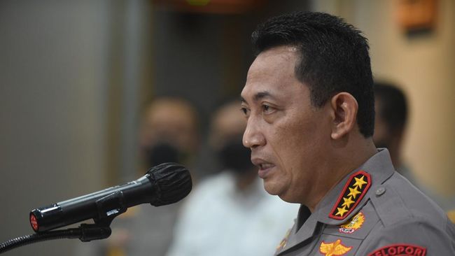 Kapolri Listyo Sigit Prabowo meminta maaf sambil menyebut kasus-kasus besar yang melibatkan anggotanya, seperti kasus Sambo hingga Tragedi Kanjuruhan.