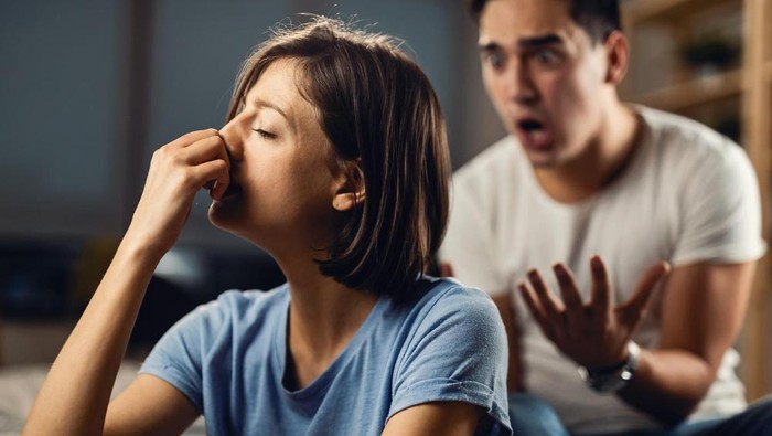 Penjelasan Mengapa Terkadang Seseorang Bisa Bertahan dalam Hubungan Abusive