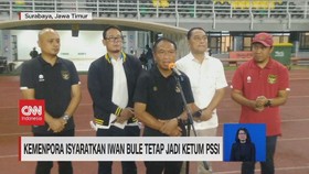 img-title VIDEO: Kemenpora Isyaratkan Iwan Bule Tetap Ketum PSSI