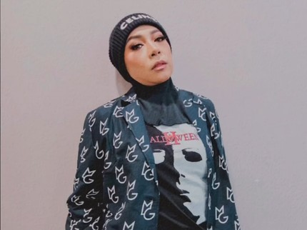 Serba-serbi Diet Melly Goeslaw, Ukuran XXL ke M hingga Turun 17 Kg