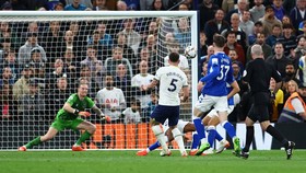 Hasil, Klasemen, Top Skor Liga Inggris: Tottenham Tempel Man City