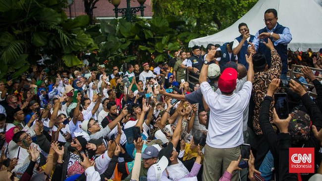 Sejumlah pakar politik menilai Anies Baswedan bisa untuk usai isu beberapa daerah mencabut izin safari politik sebagai capres 024.