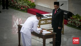 Siasat Heru Tangani Banjir DKI: Bangun Waduk hingga Pemecah Gelombang