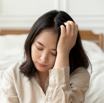 img-title Jarang Disadari, 4 Kebiasaan 'Sepele' Ini Diam-diam Bisa Merusak Kesehatan Mental Perempuan